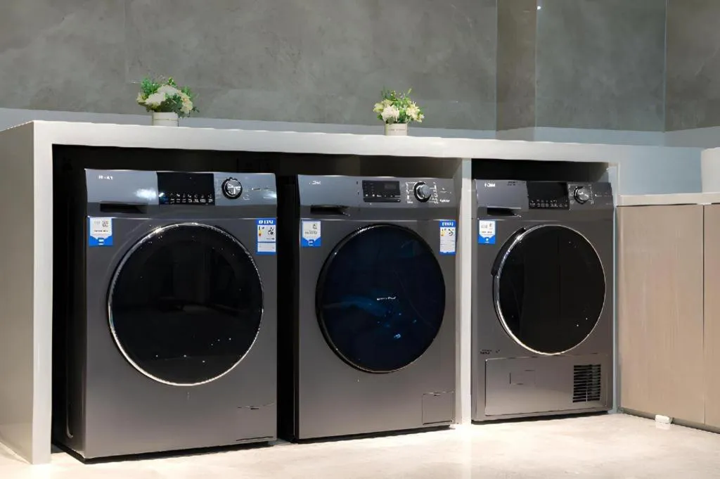 Echarm Hotel Wuhan Huashan