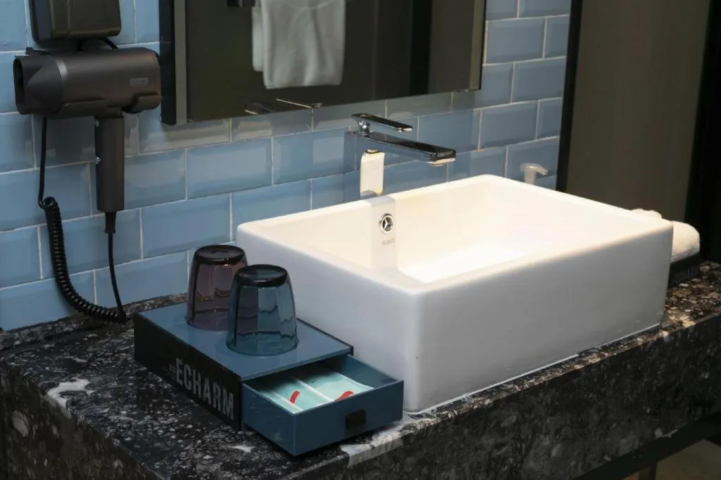 Echarm Hotel Wuhan Huashan