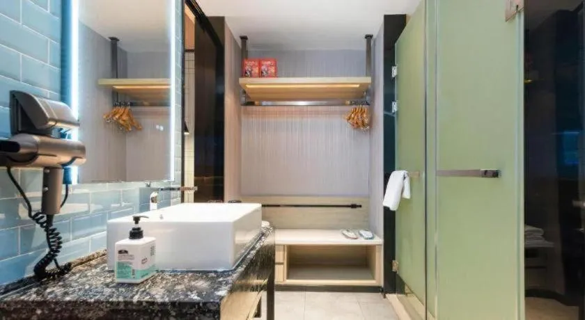 Echarm Hotel Wuhan Huashan