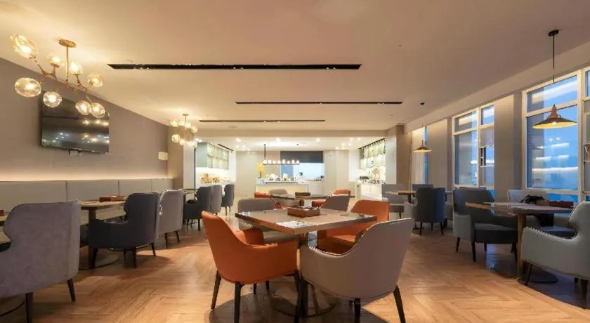 Echarm Hotel Wuhan Huashan