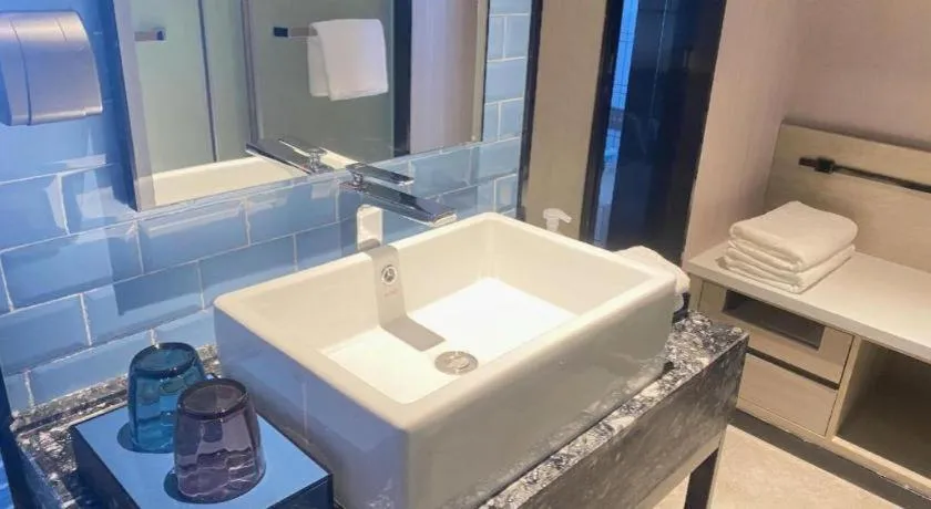 Echarm Hotel Wuhan Huashan