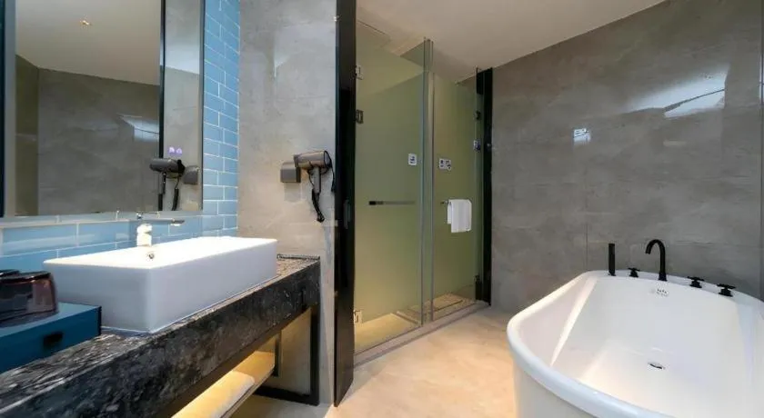 Echarm Hotel Wuhan Huashan