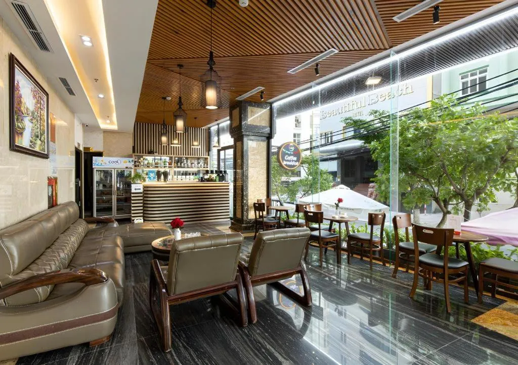 J&B Hotel & Apartment