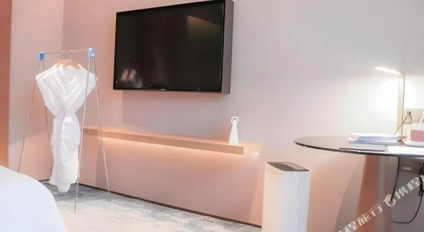 Bed in Onejee Hotel Shenzhen