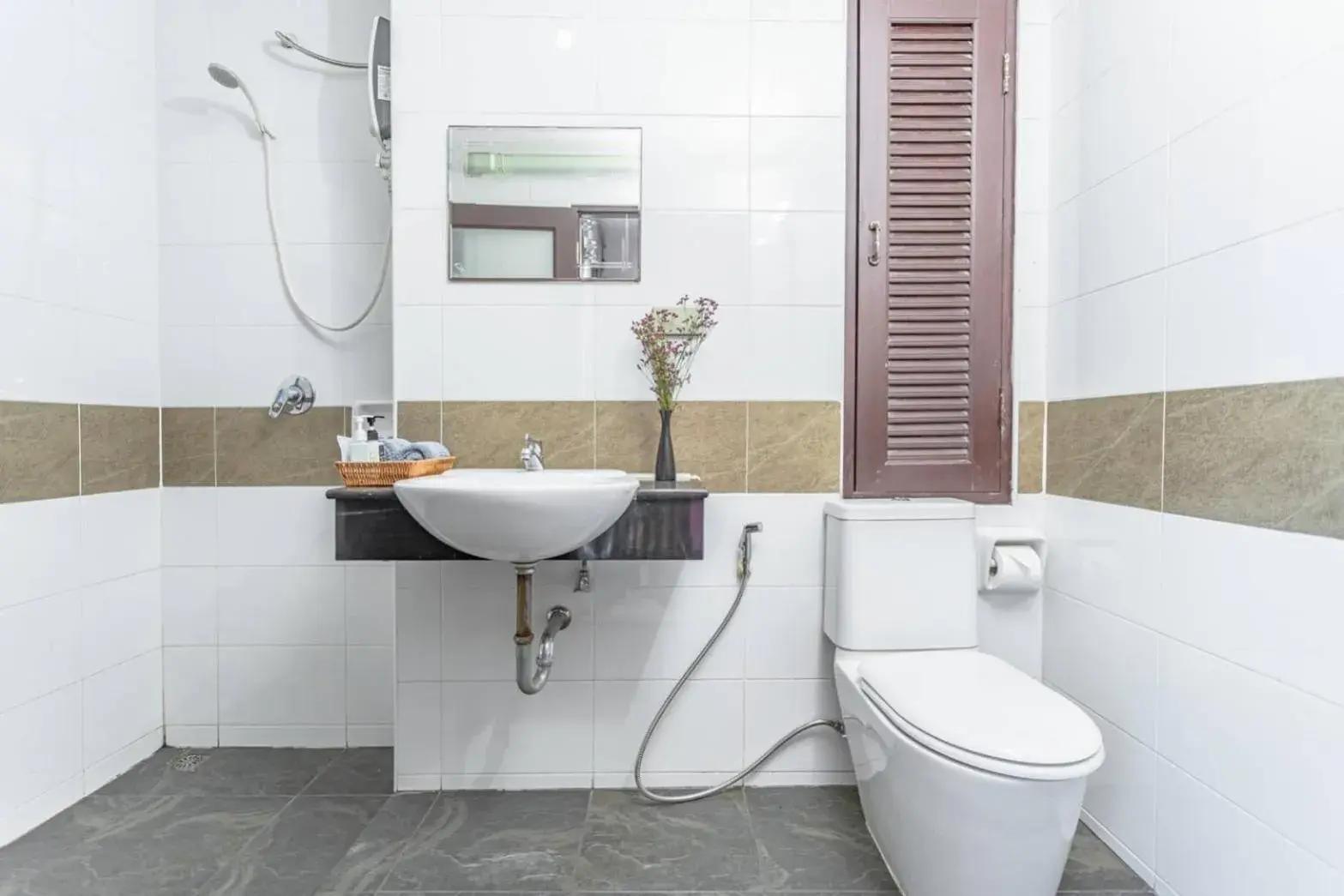 Single Bed in Dormitory Room in Sunflower HLD Hotel Single Bed in Dormitory Room in Sunflower HLD Hotel