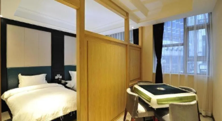 Bed in Super 8 Hotel Guiyang Qianling Park Ruijin North Road