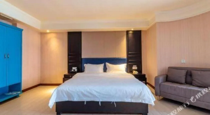 Bed in Super 8 Hotel Guiyang Qianling Park Ruijin North Road