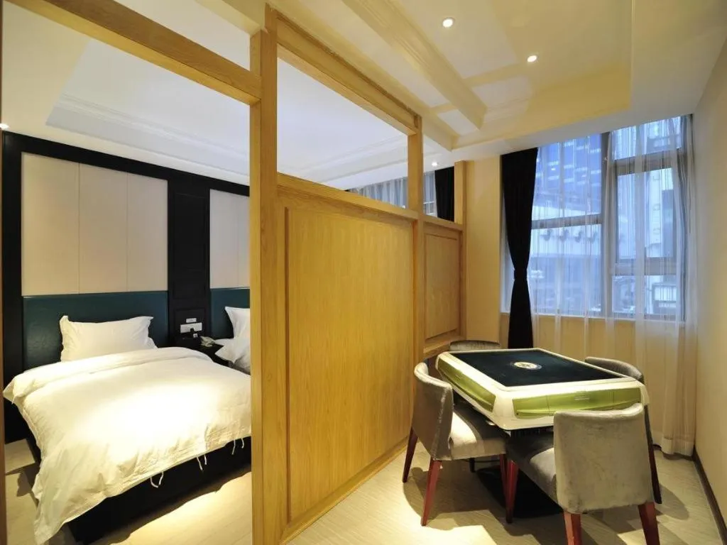 Bed in Super 8 Hotel Guiyang Qianling Park Ruijin North Road