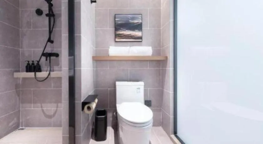 Atour Hotel Jinan Tangyan Century Avenue