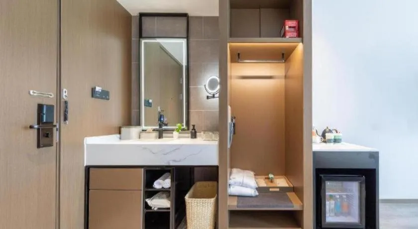 Atour Hotel Jinan Tangyan Century Avenue