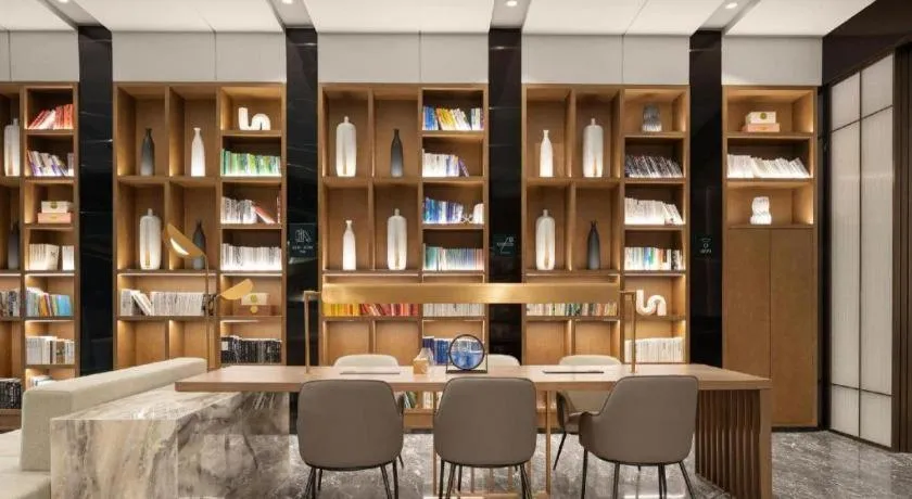 Atour Hotel Taiyuan Inner Ring