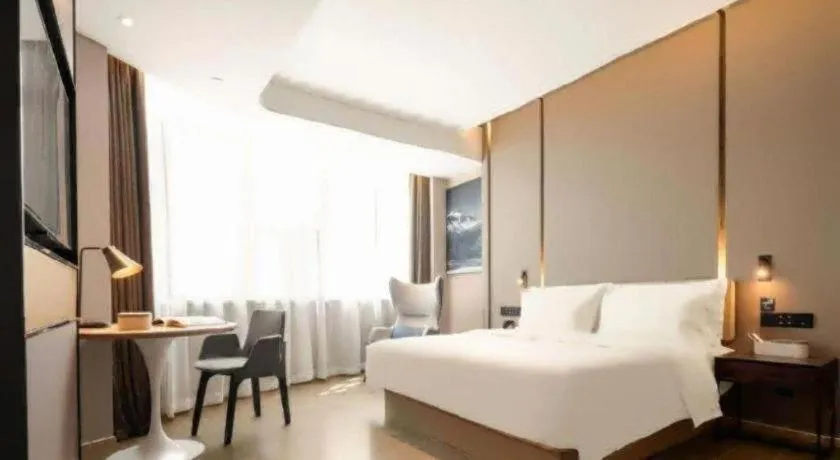 Bed in Atour Hotel Taiyuan Inner Ring