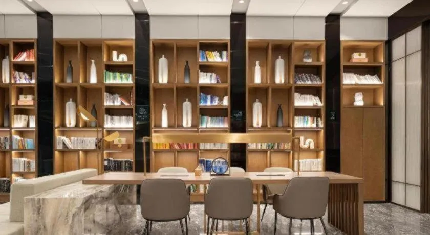 Atour Hotel Taiyuan Inner Ring