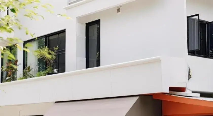 Chotana Bed Chotana Bed