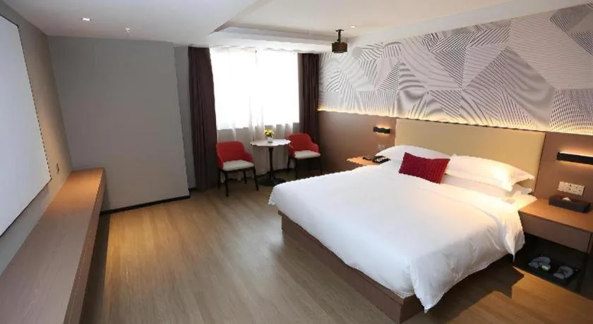 Bed in Borrman Hotel Wuhan Yellow Crane Tower Fuxing Road Metro Station