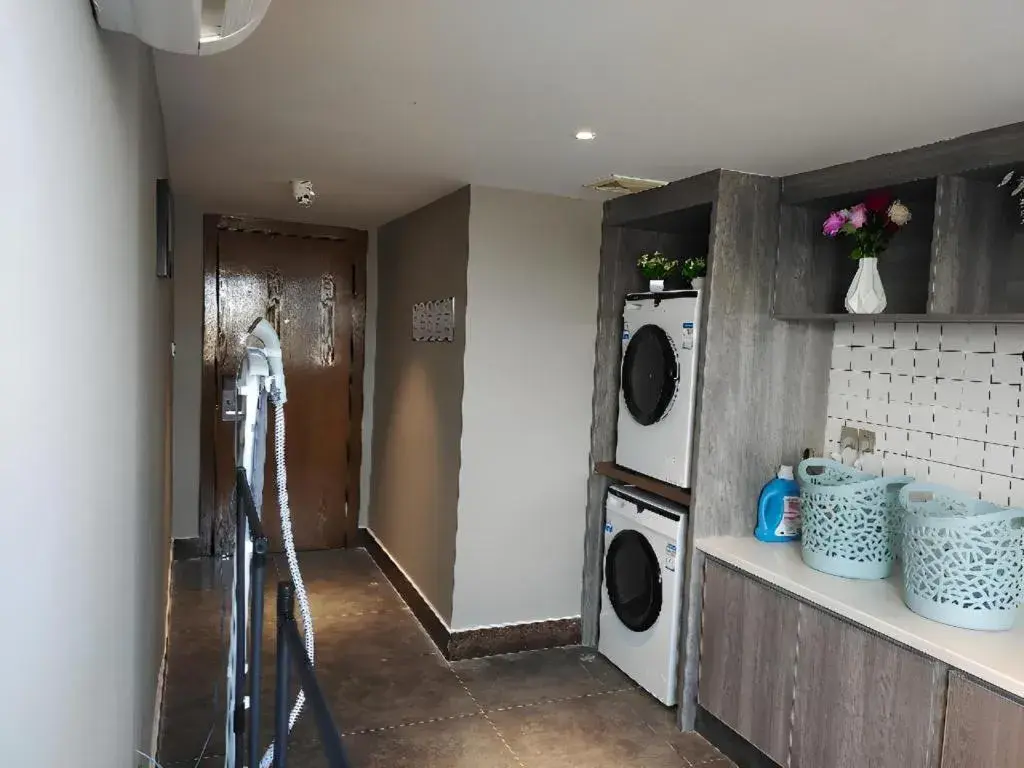 Borrman Hotel Wuhan Yellow Crane Tower Fuxing Road Metro Station Borrman Hotel Wuhan Yellow Crane Tower Fuxing Road Metro Station