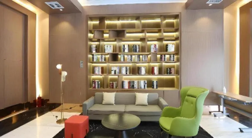 Borrman Hotel Wuhan Yellow Crane Tower Fuxing Road Metro Station