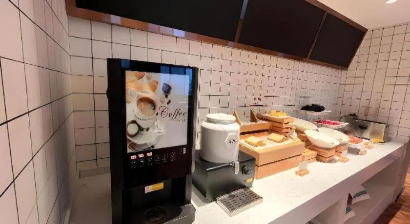 Borrman Hotel Wuhan Yellow Crane Tower Fuxing Road Metro Station