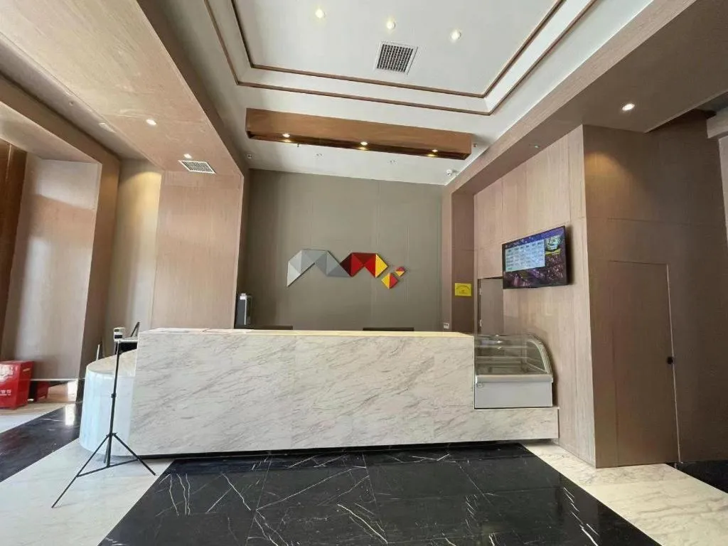 Borrman Hotel Wuhan Yellow Crane Tower Fuxing Road Metro Station