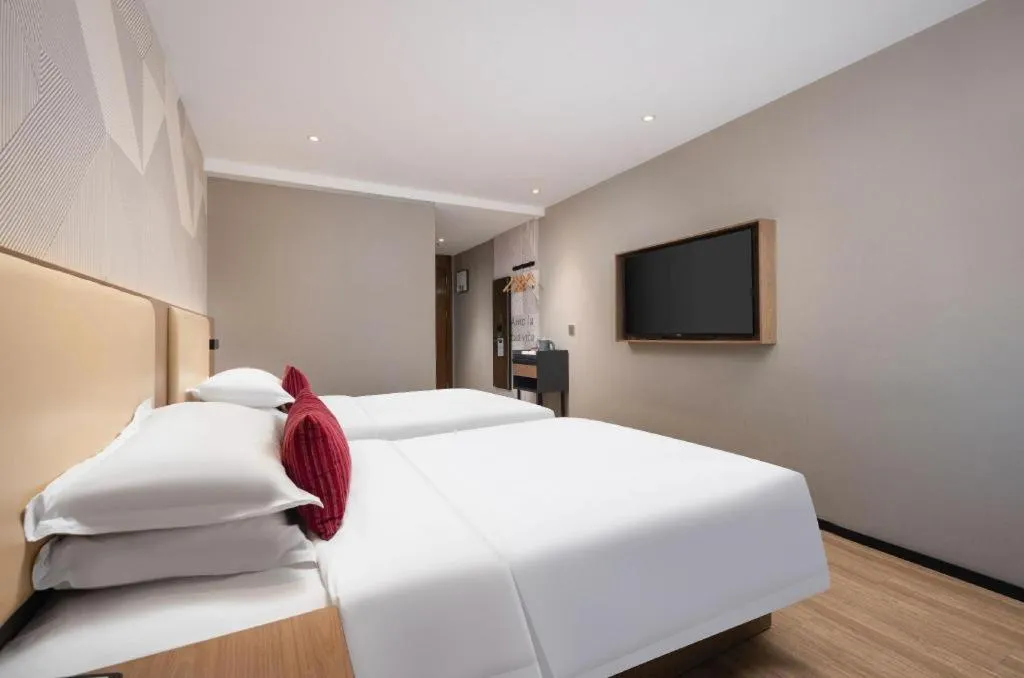 Bed in Borrman Hotel Wuhan Yellow Crane Tower Fuxing Road Metro Station