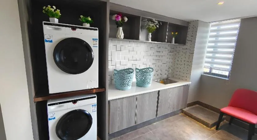 Borrman Hotel Wuhan Yellow Crane Tower Fuxing Road Metro Station