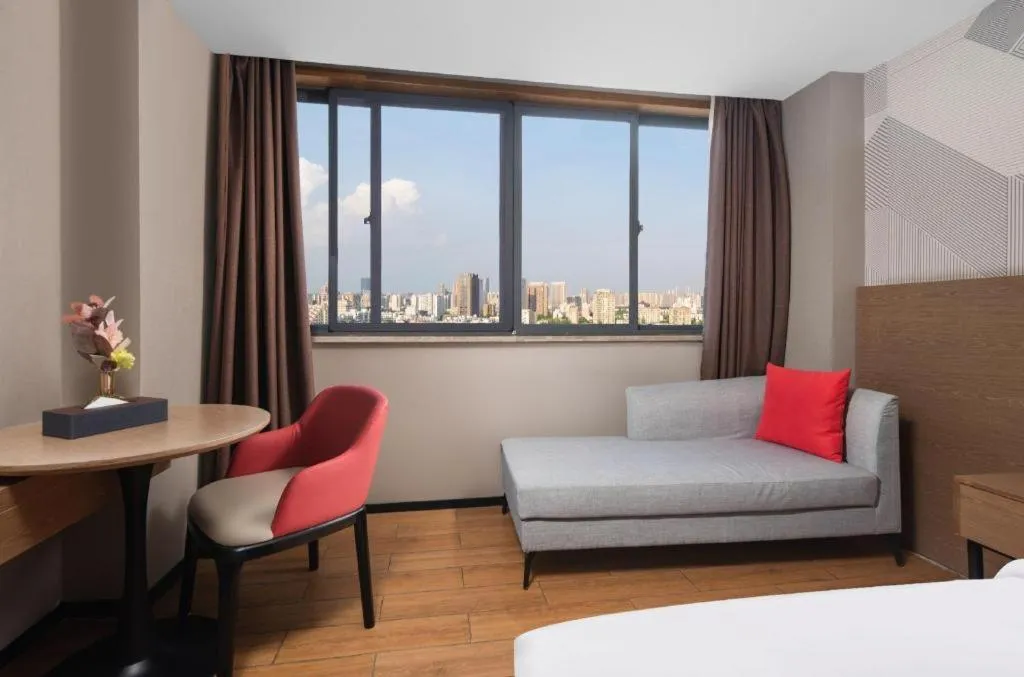 Bed in Borrman Hotel Wuhan Yellow Crane Tower Fuxing Road Metro Station