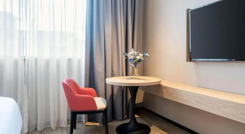 Borrman Hotel Wuhan Yellow Crane Tower Fuxing Road Metro Station