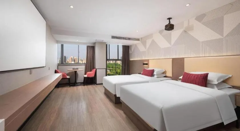 Bed in Borrman Hotel Wuhan Yellow Crane Tower Fuxing Road Metro Station