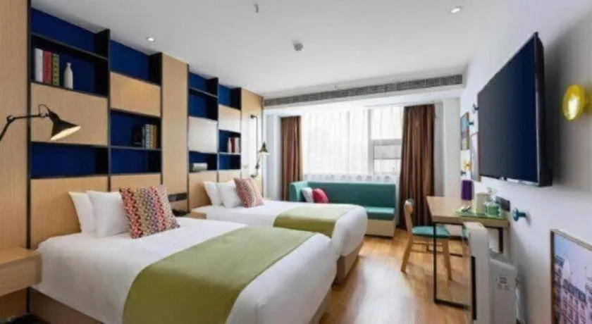 Bed in Borrman Hotel Wuhan Yellow Crane Tower Fuxing Road Metro Station