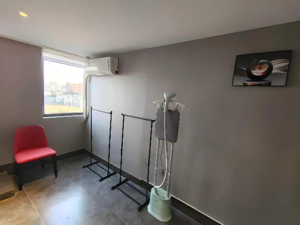 Borrman Hotel Wuhan Yellow Crane Tower Fuxing Road Metro Station Borrman Hotel Wuhan Yellow Crane Tower Fuxing Road Metro Station