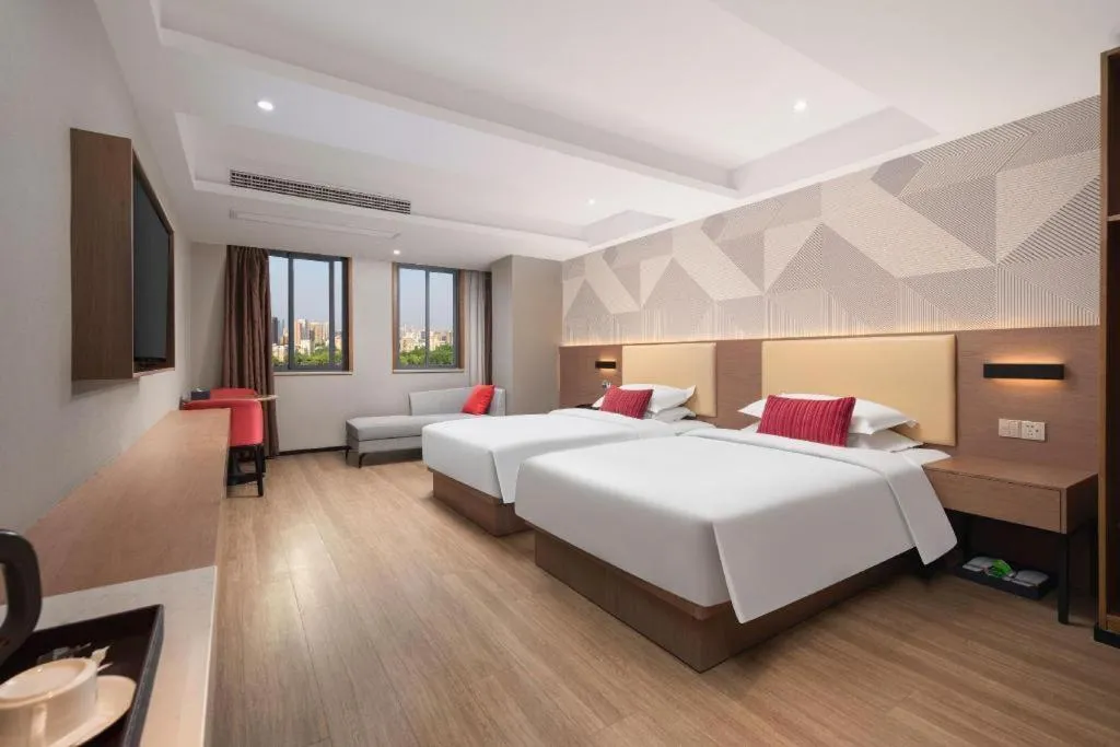 Bed in Borrman Hotel Wuhan Yellow Crane Tower Fuxing Road Metro Station