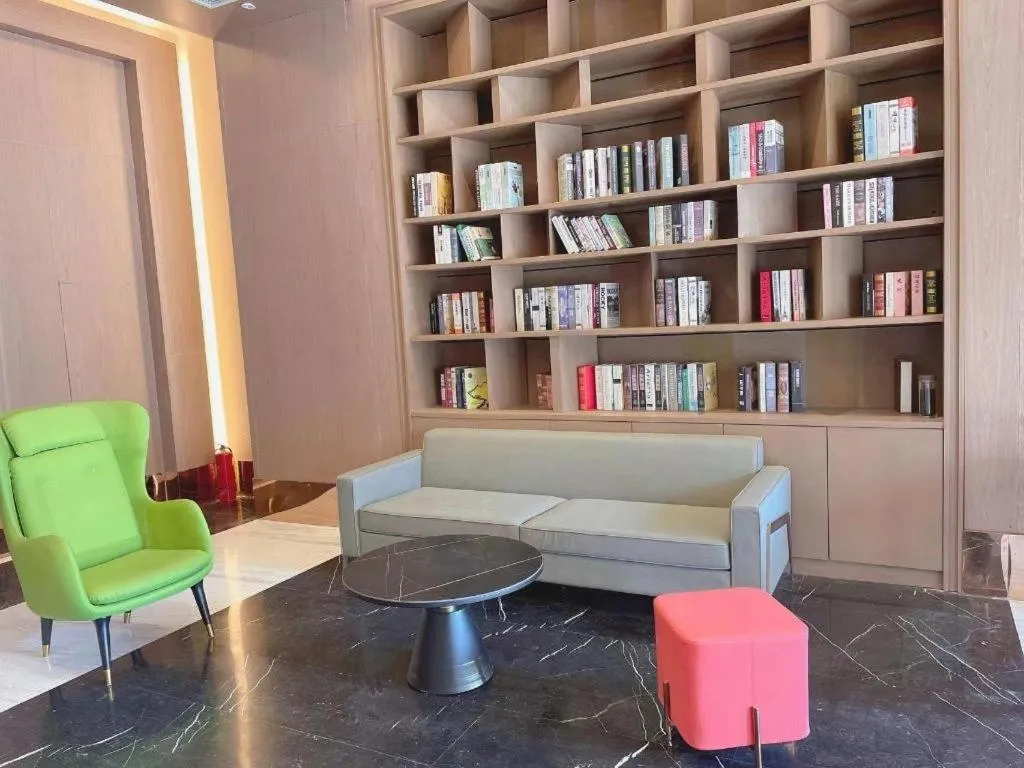 Borrman Hotel Wuhan Yellow Crane Tower Fuxing Road Metro Station