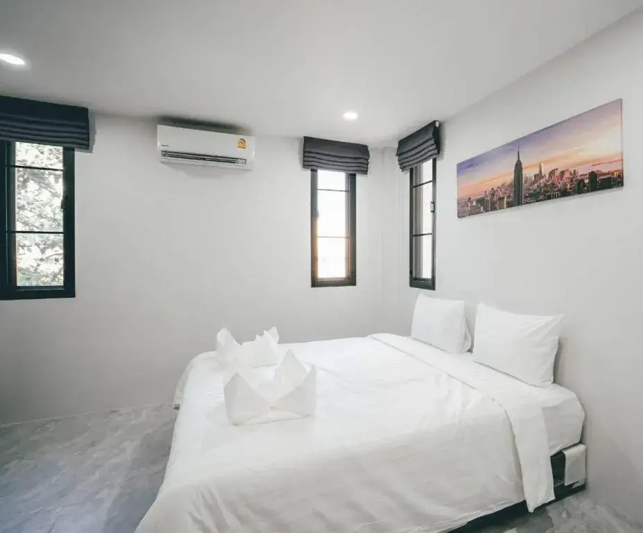 Bed in SKY's HOUSE Bed in SKY's HOUSE