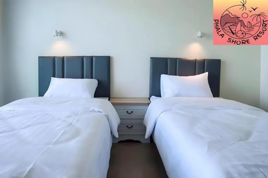 Bed in Phala Shore Resort