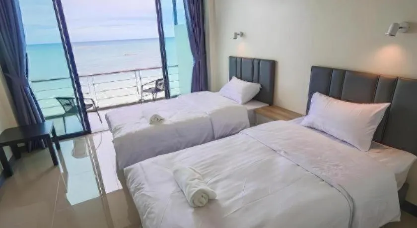 Bed in Phala Shore Resort