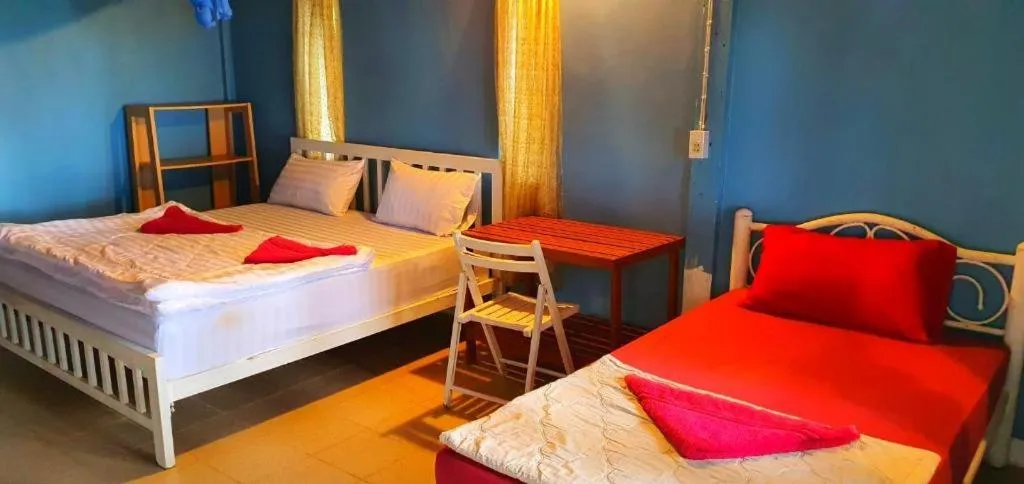 Bed in Longbeach Kohphayam