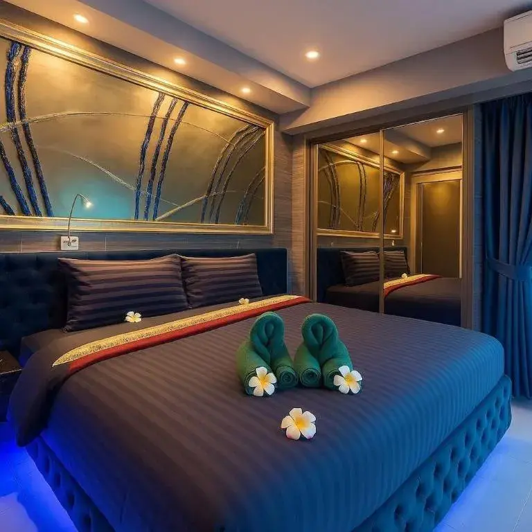 Bed in The Globe Hotel, Bar & Restaurant Bed in The Globe Hotel, Bar & Restaurant