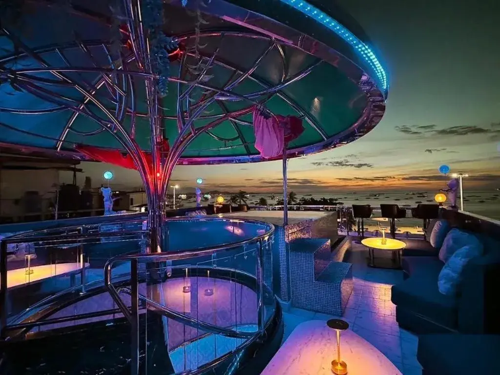 The Globe Hotel, Bar & Restaurant The Globe Hotel, Bar & Restaurant