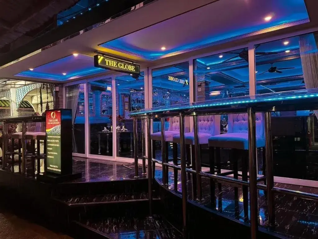 The Globe Hotel, Bar & Restaurant The Globe Hotel, Bar & Restaurant