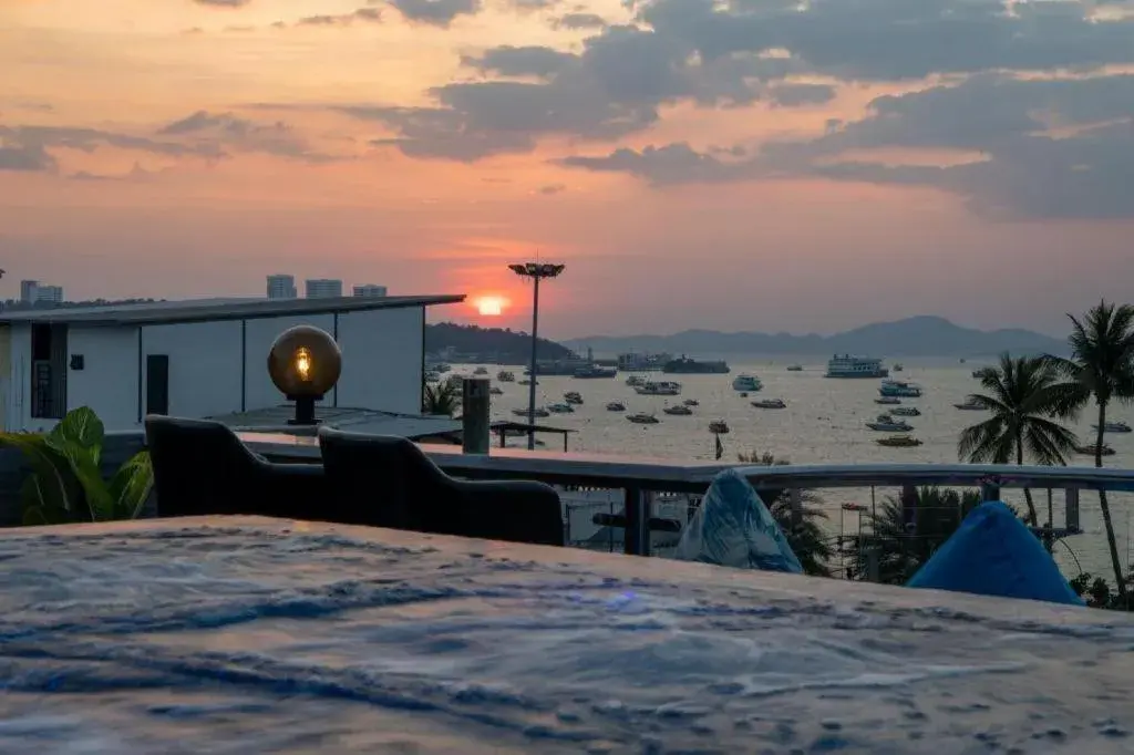 The Globe Hotel, Bar & Restaurant The Globe Hotel, Bar & Restaurant