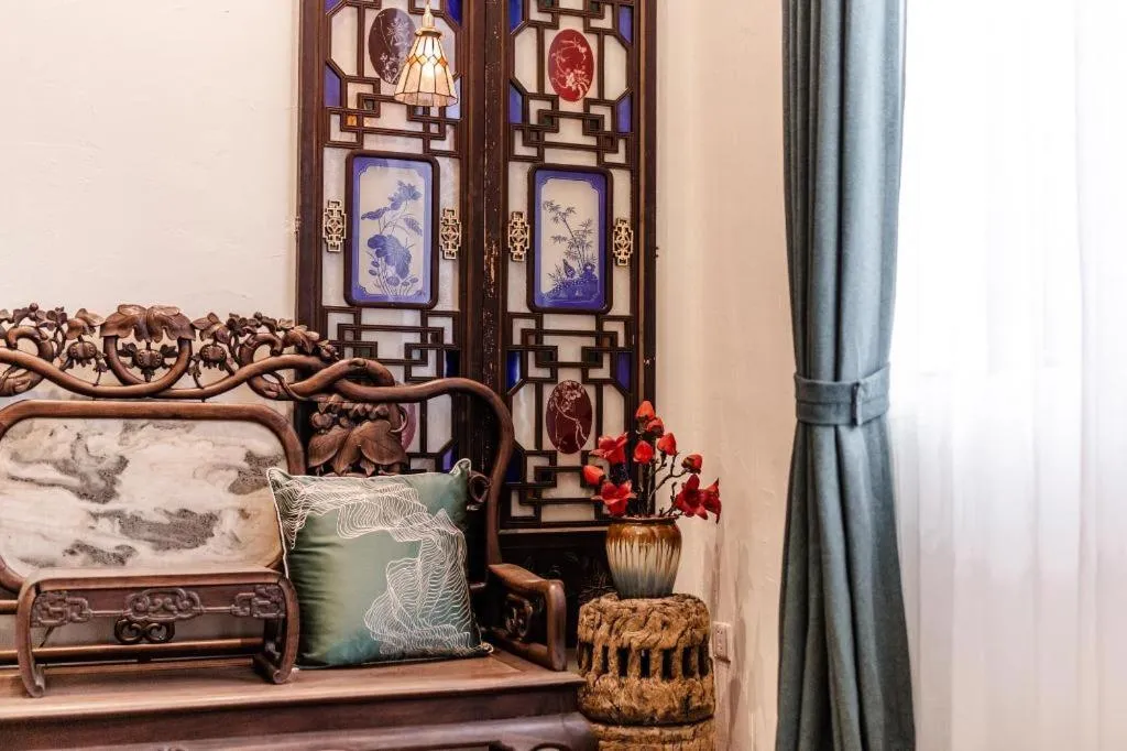 Origin Antique House and Hotel