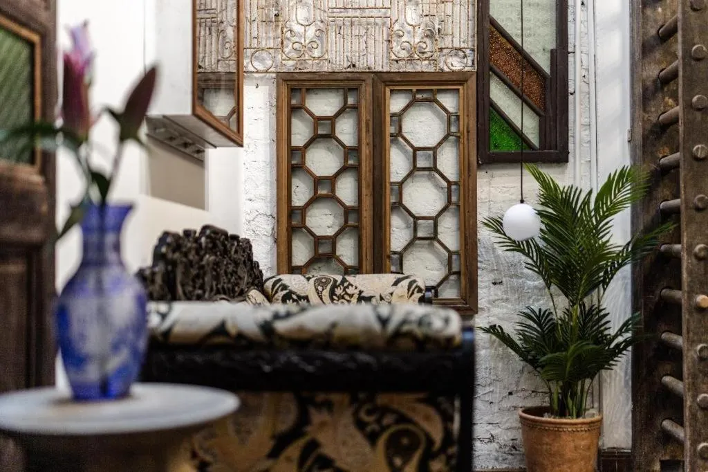 Origin Antique House and Hotel