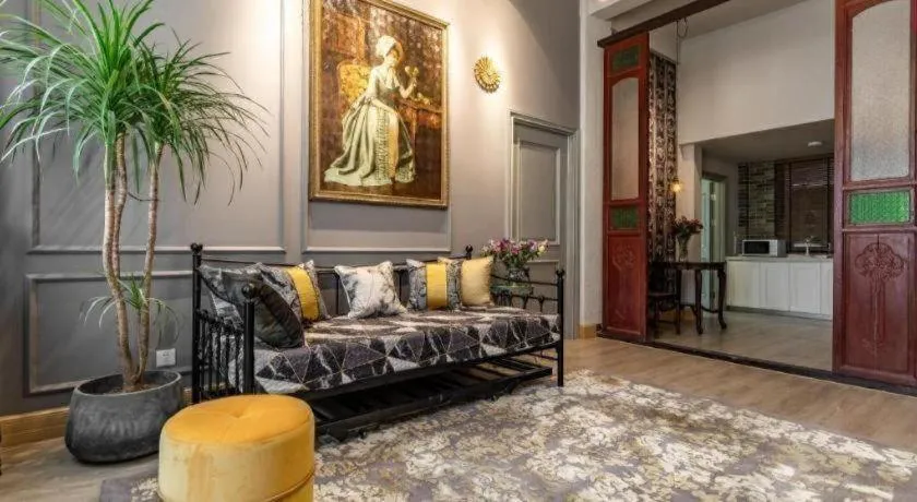 Origin Antique House and Hotel