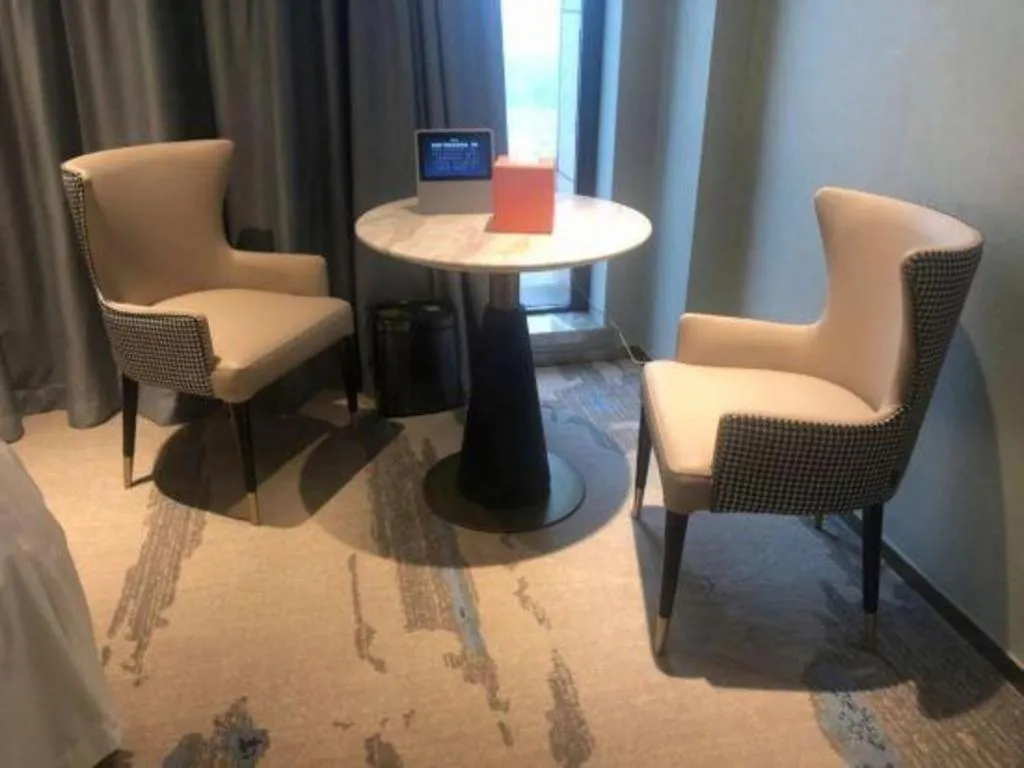 Yinhu Junyi Hotel（Wildlife Park）