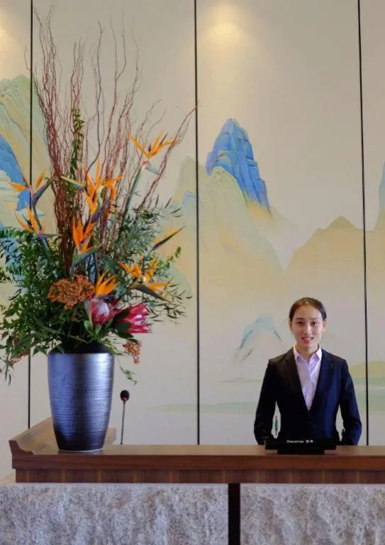 Yinhu Junyi Hotel（Wildlife Park）