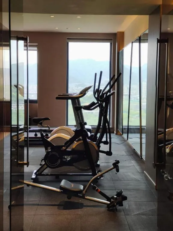 Yinhu Junyi Hotel（Wildlife Park）