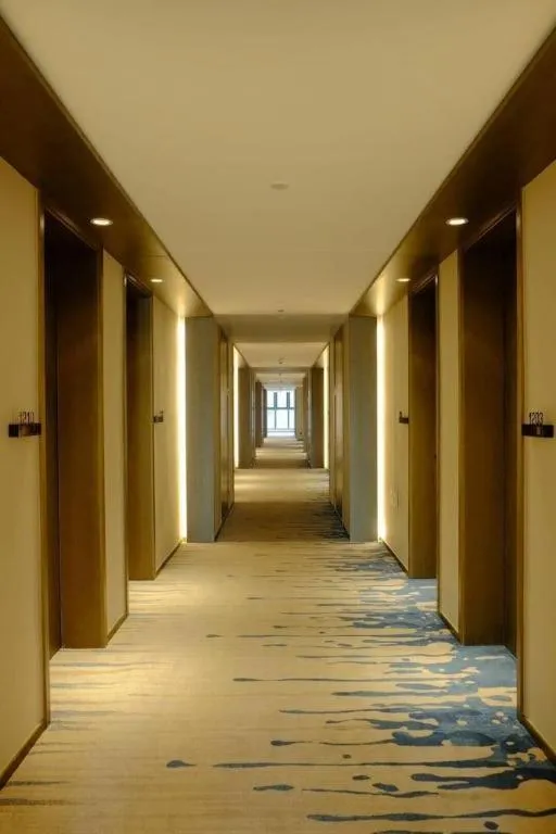 Yinhu Junyi Hotel（Wildlife Park）