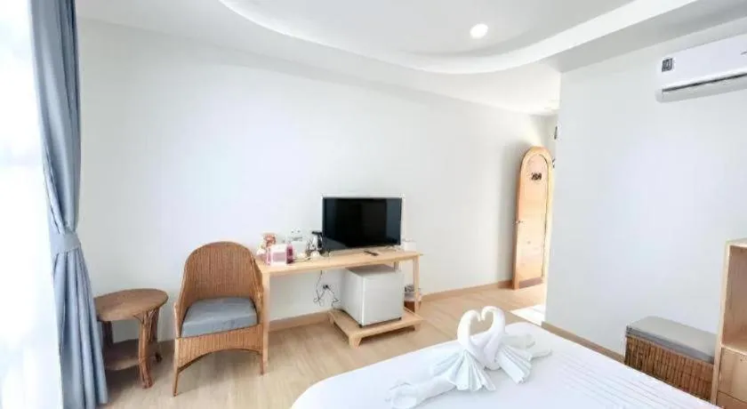 Bed in Gin's Greenery Resort