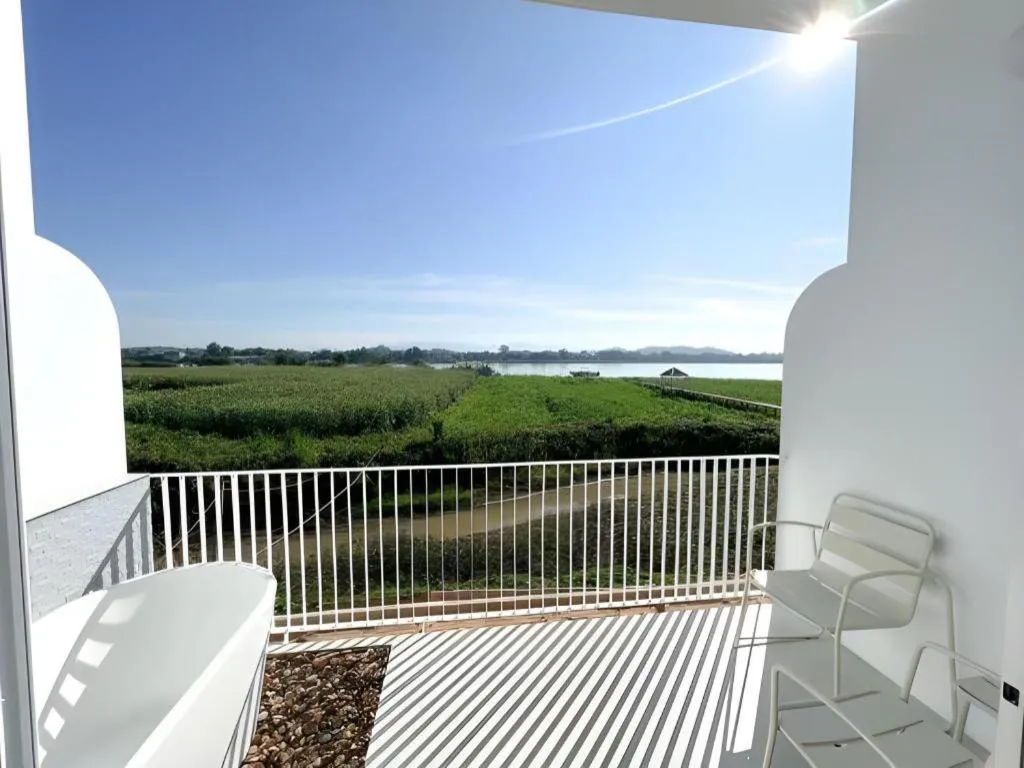 Gin's Greenery Resort