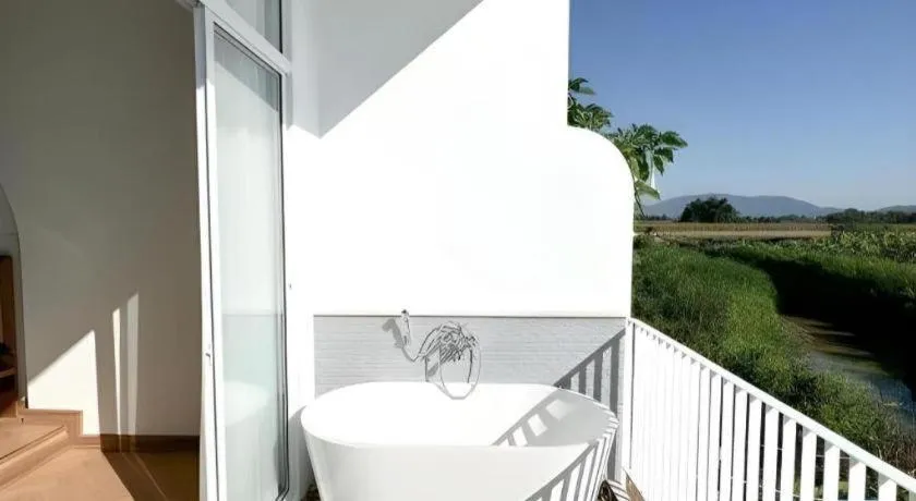 Gin's Greenery Resort